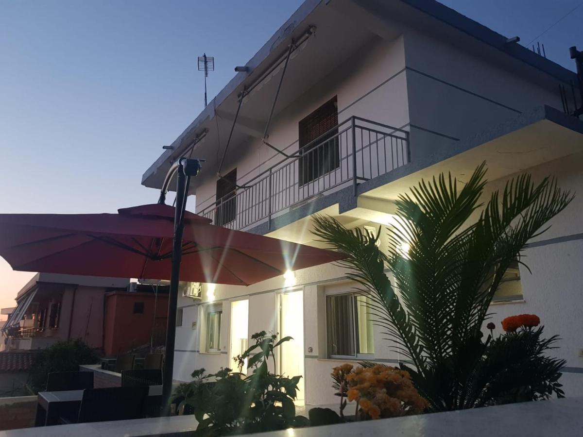 Sole Inn Vlore Exterior photo
